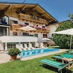 Hochwertige 아파트